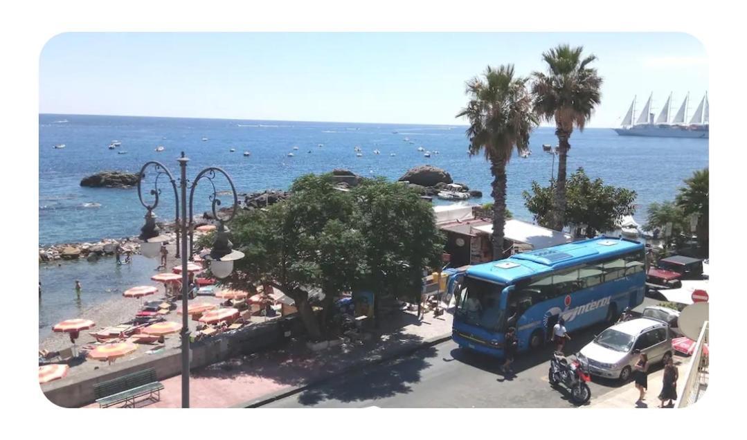 Lucia & Giovanni Giardini-Naxos Extérieur photo